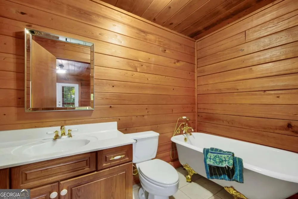 1300 Soap Creek RD Ball Ground, GA 30107