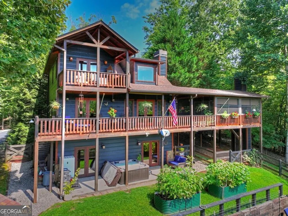 104 Gibbs TRL Mineral Bluff, GA 30559