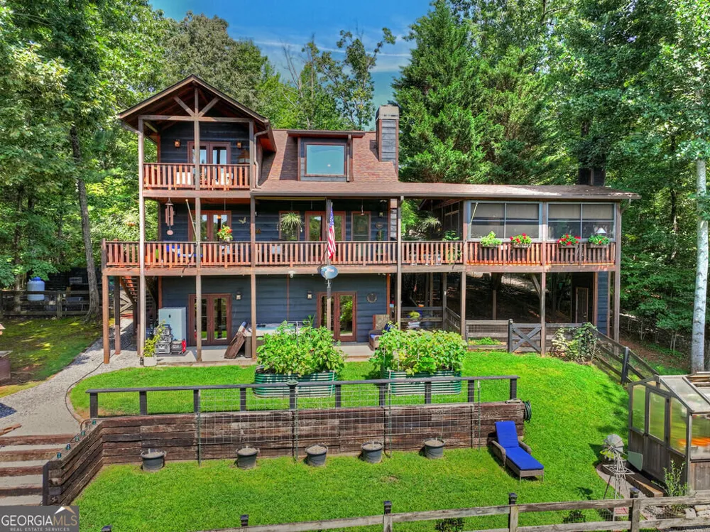 104 Gibbs TRL Mineral Bluff, GA 30559