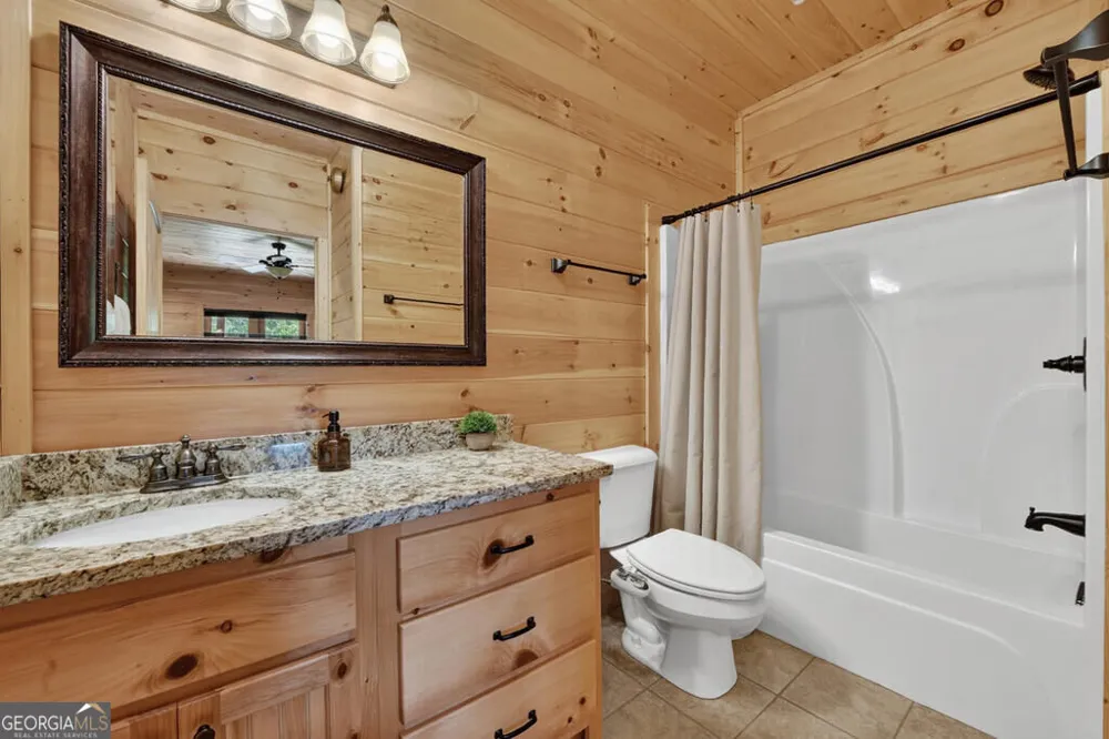 104 Gibbs TRL Mineral Bluff, GA 30559