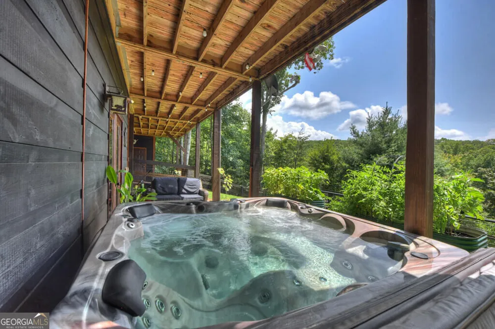 104 Gibbs TRL Mineral Bluff, GA 30559