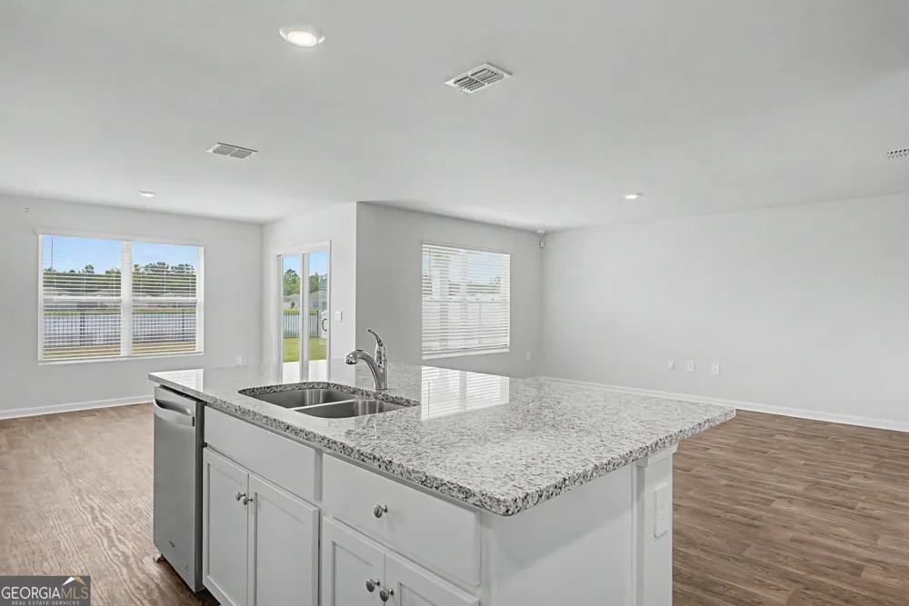44 Autumn's Wood DR Brunswick, GA 31525