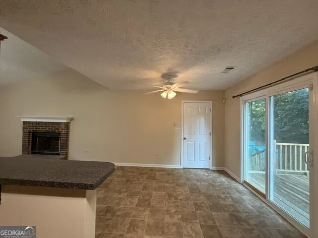 206 Lisa CT Hampton, GA 30228