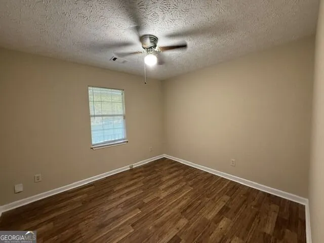 206 Lisa CT Hampton, GA 30228