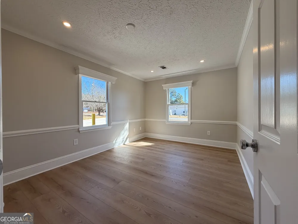 1165 Cedar Shoals DR Athens, GA 30605
