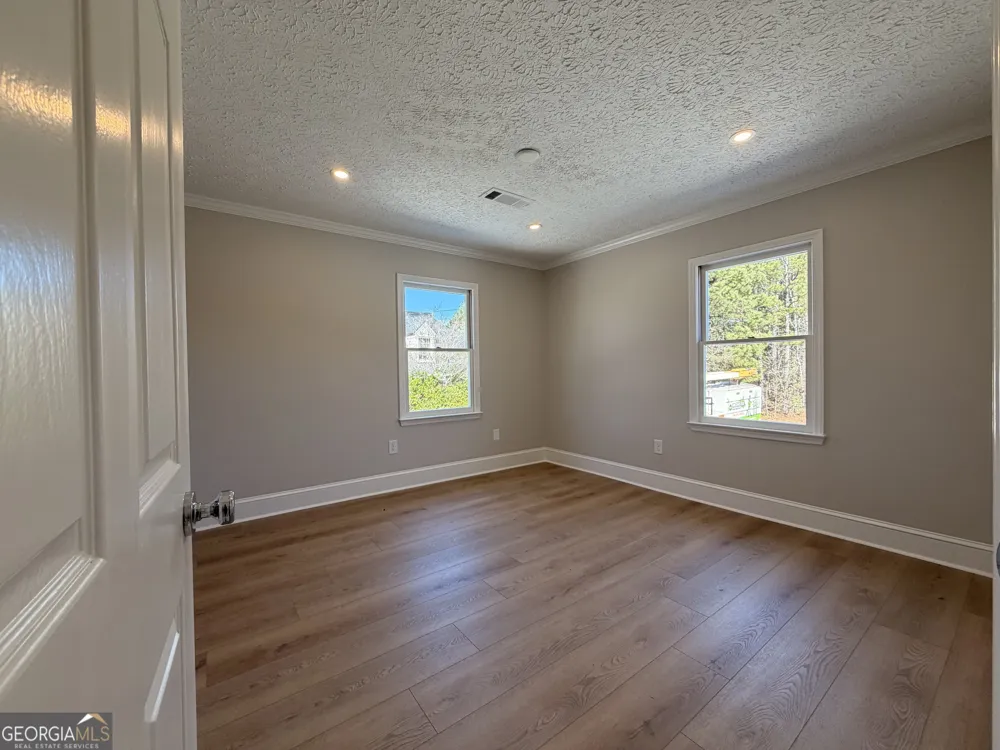 1165 Cedar Shoals DR Athens, GA 30605