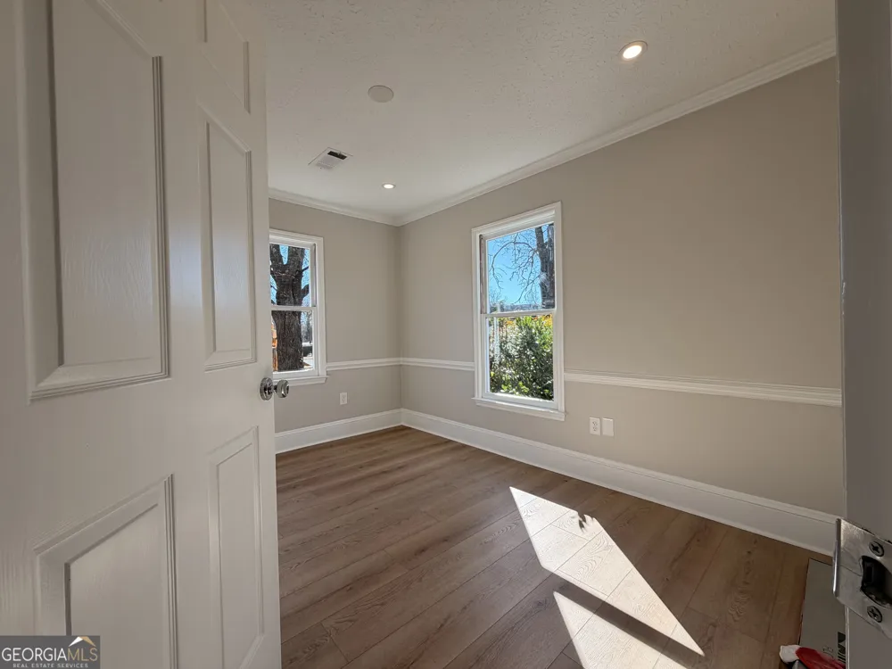 1165 Cedar Shoals DR Athens, GA 30605
