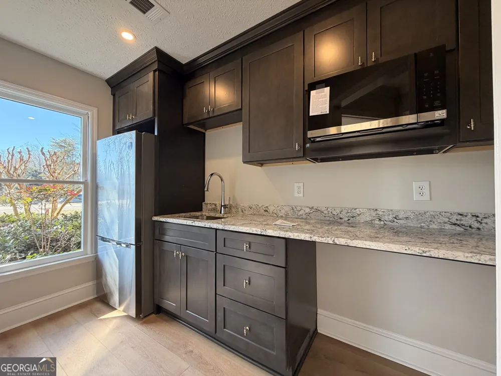 1165 Cedar Shoals DR Athens, GA 30605