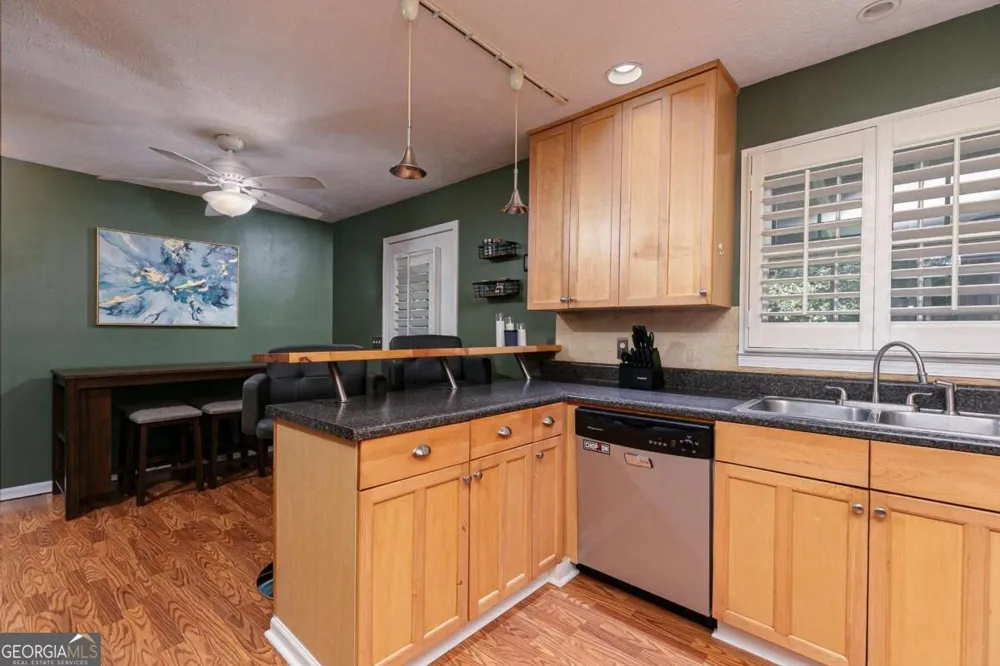 3310 Hickory Grove RD NW Acworth, GA 30101