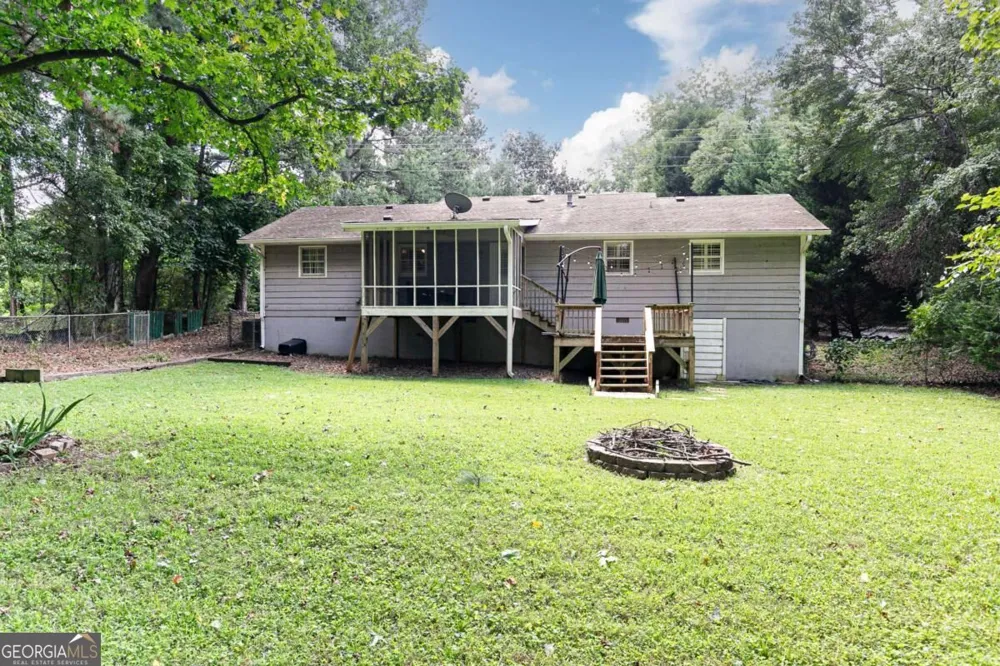 3310 Hickory Grove RD NW Acworth, GA 30101