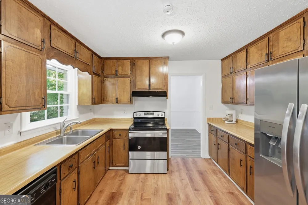 3 Stonewood CT Toccoa, GA 30577