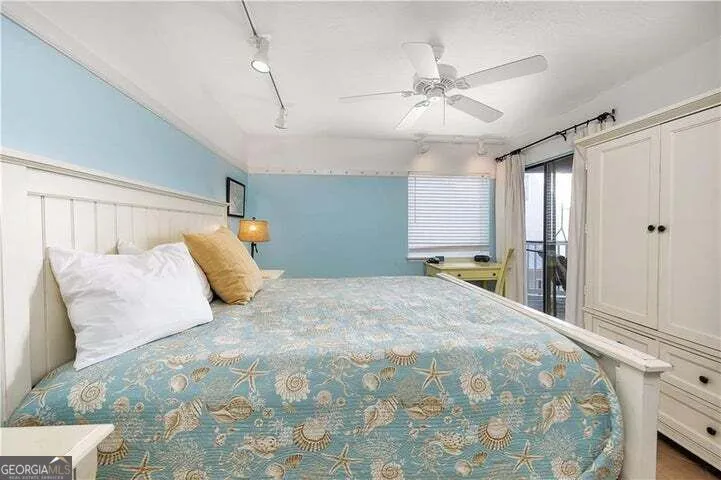 1524 Wood AVE St. Simons, GA 31522