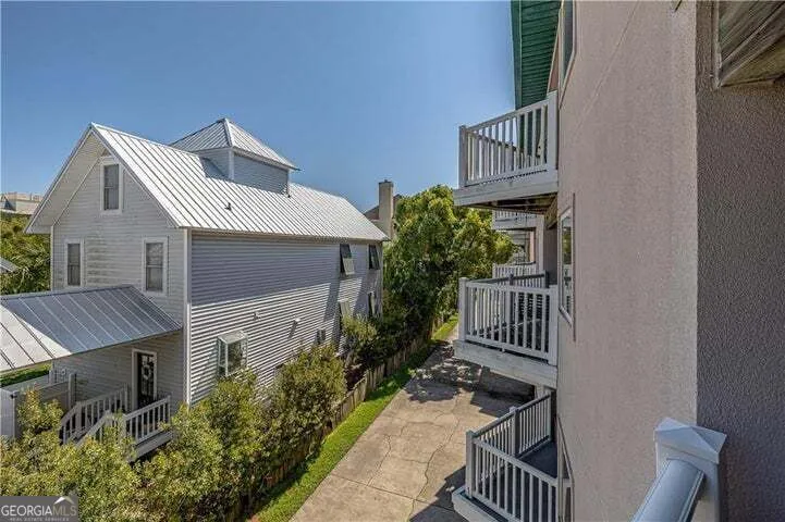 1524 Wood AVE St. Simons, GA 31522