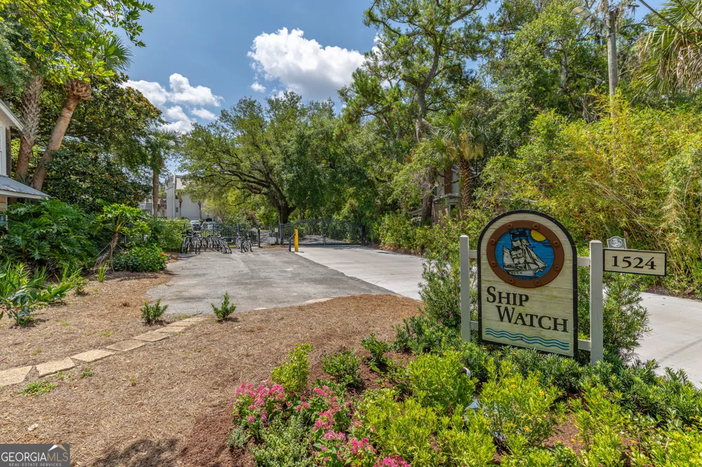 1524 Wood AVE St. Simons, GA 31522