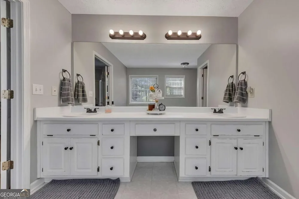 351 Laiken DR Jasper, GA 30143