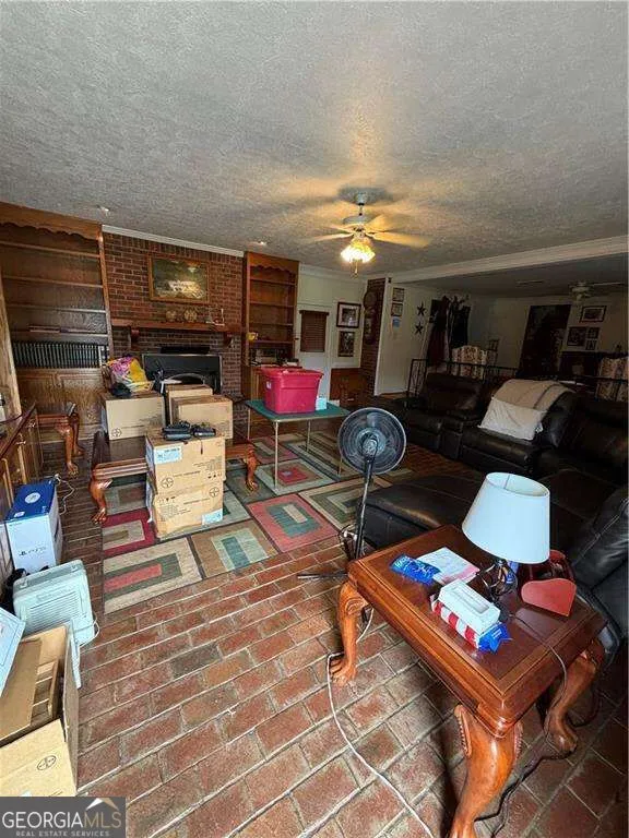 401 Latimore AVE Buford, GA 30518