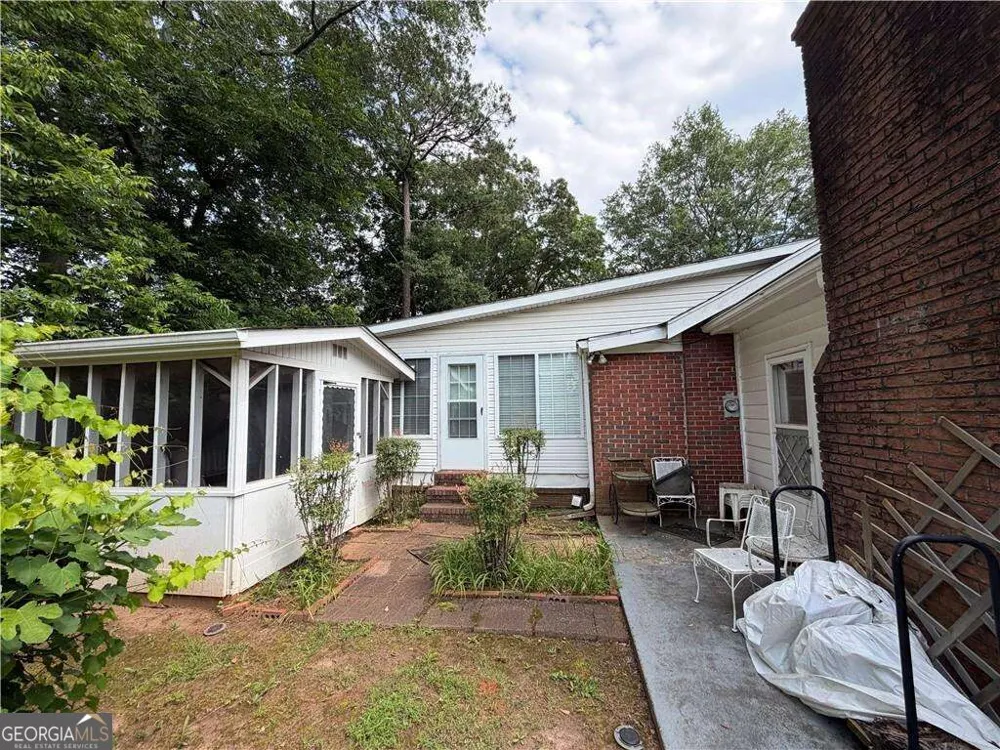 401 Latimore AVE Buford, GA 30518