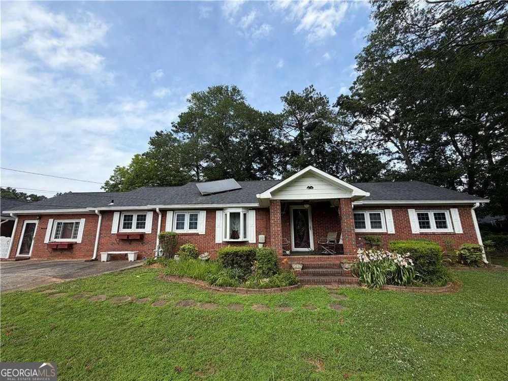 401 Latimore AVE Buford, GA 30518