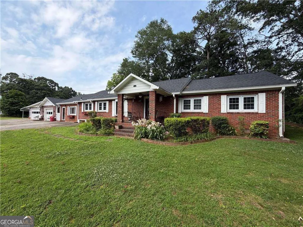 401 Latimore AVE Buford, GA 30518