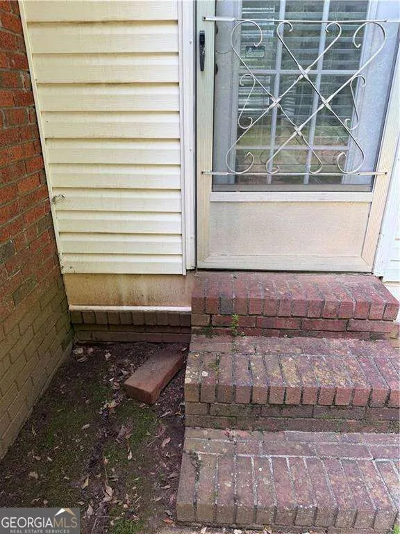 401 Latimore AVE Buford, GA 30518