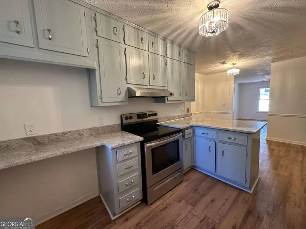 5172 Ridge Forest DR Stone Mountain, GA 30083