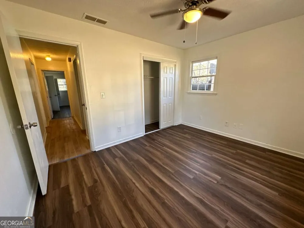 5172 Ridge Forest DR Stone Mountain, GA 30083