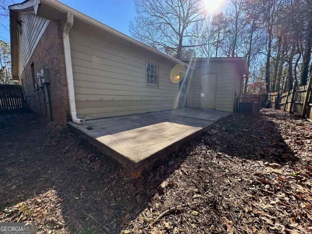5172 Ridge Forest DR Stone Mountain, GA 30083