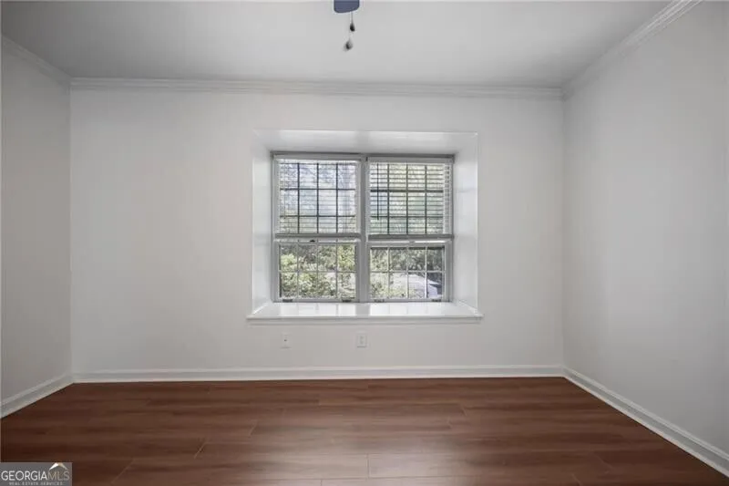 122 Woodmere SQ NW Atlanta, GA 30327