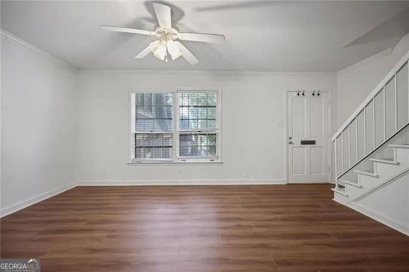 122 Woodmere SQ NW Atlanta, GA 30327