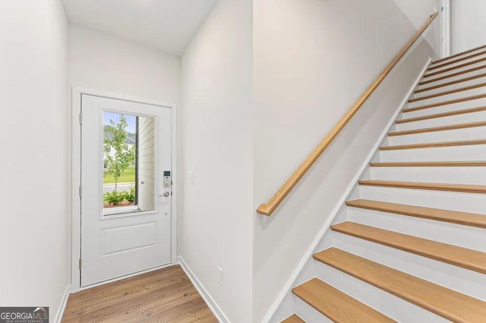 7477 Clover LN Flowery Branch, GA 30542