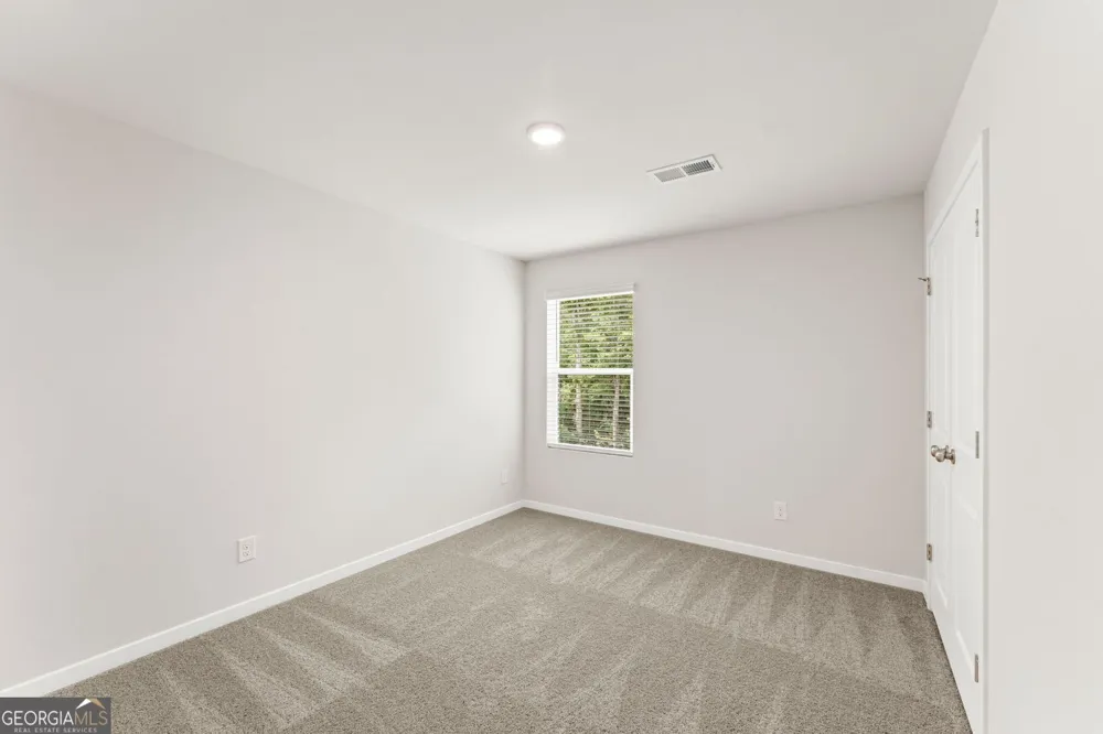 7477 Clover LN Flowery Branch, GA 30542