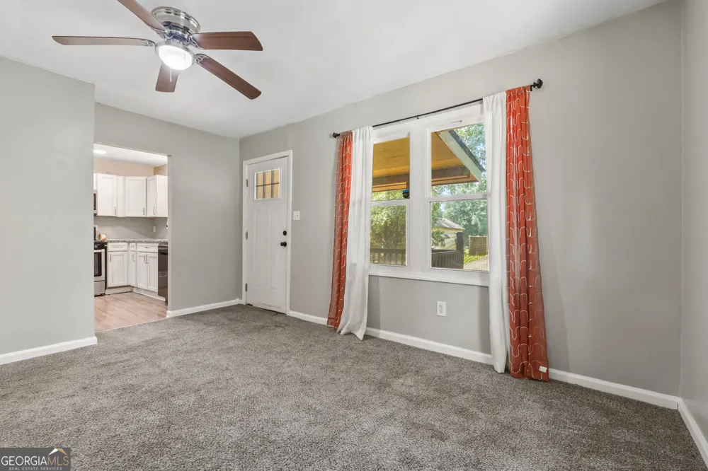 45 Domineck ST Newnan, GA 30263