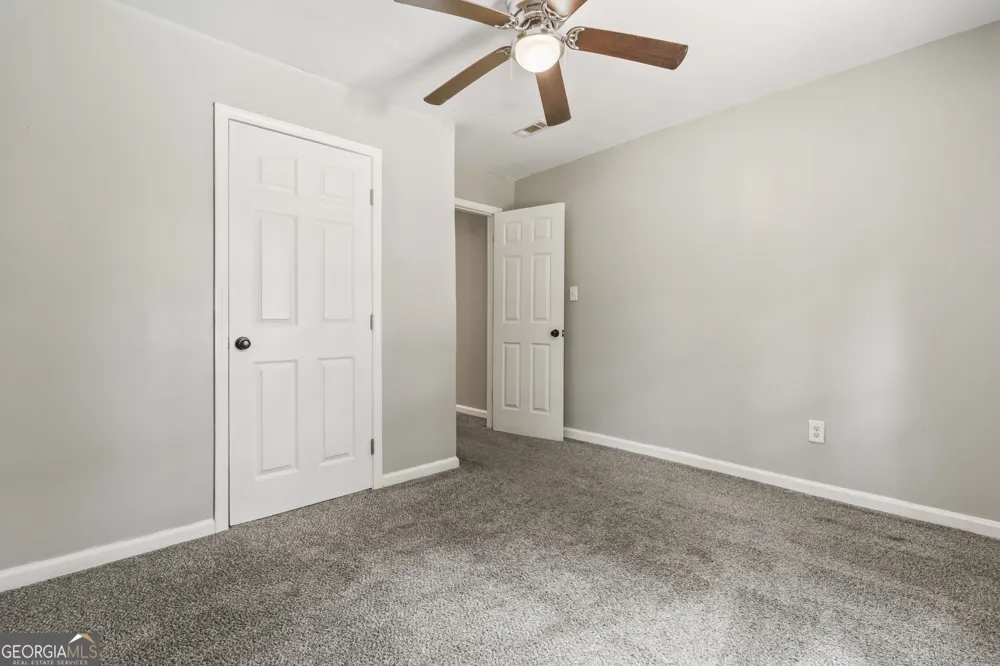 45 Domineck ST Newnan, GA 30263