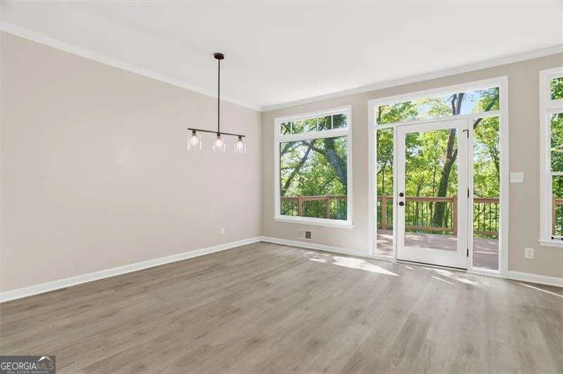 226 Riverview TRL Roswell, GA 30075