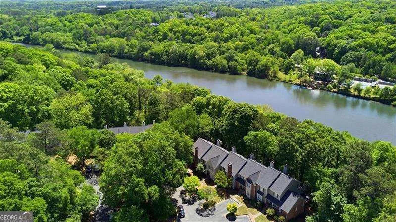 226 Riverview TRL Roswell, GA 30075