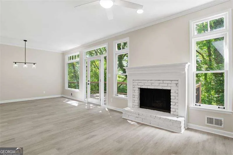 226 Riverview TRL Roswell, GA 30075