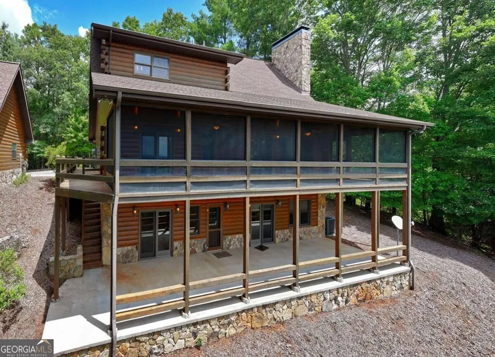 144 The Bluff Morganton, GA 30560