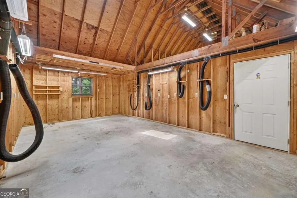 144 The Bluff Morganton, GA 30560