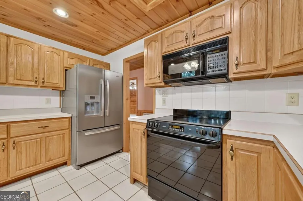 144 The Bluff Morganton, GA 30560