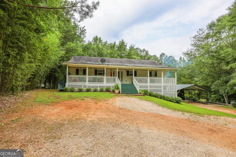 42 Deer Pointe CT LaGrange, GA 30240