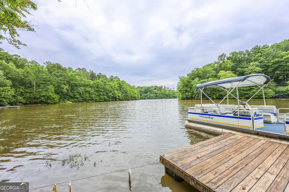 42 Deer Pointe CT LaGrange, GA 30240