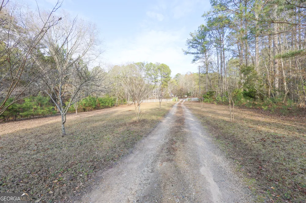 42 Deer Pointe CT LaGrange, GA 30240