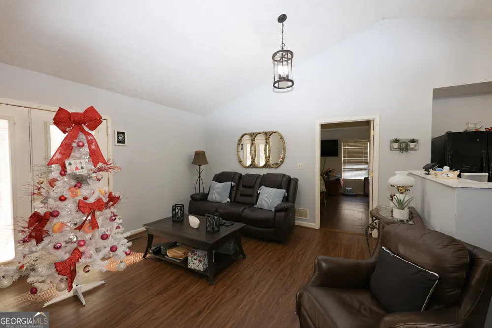 42 Deer Pointe CT LaGrange, GA 30240