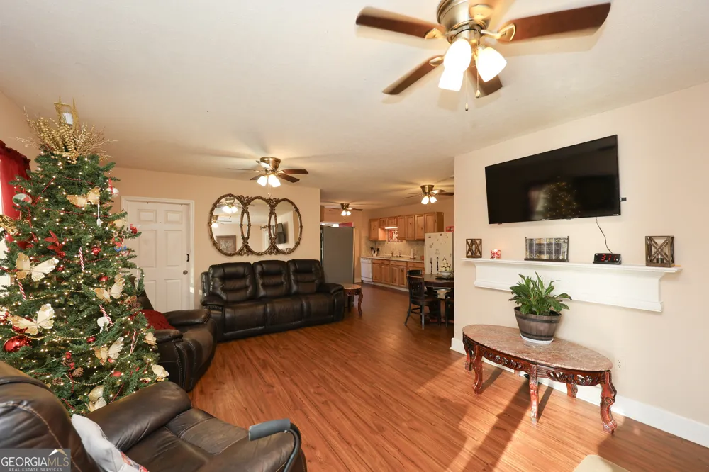 42 Deer Pointe CT LaGrange, GA 30240