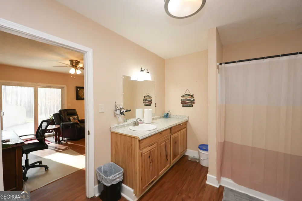 42 Deer Pointe CT LaGrange, GA 30240