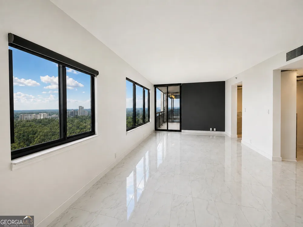 3481 Lakeside DR NE Atlanta, GA 30326