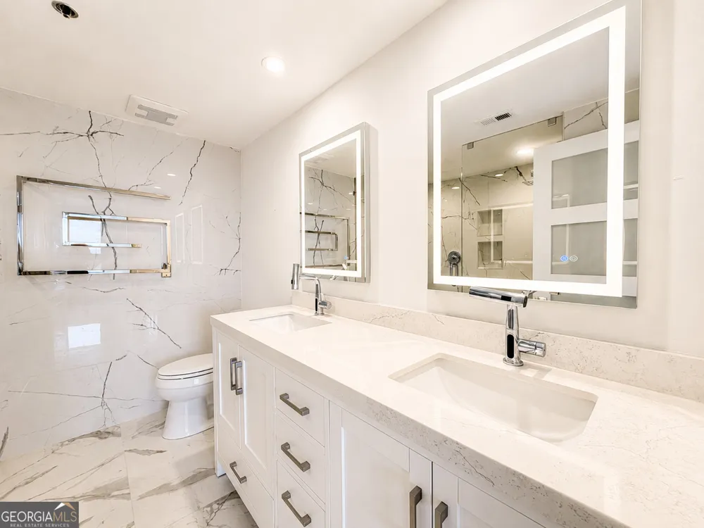 3481 Lakeside DR NE Atlanta, GA 30326