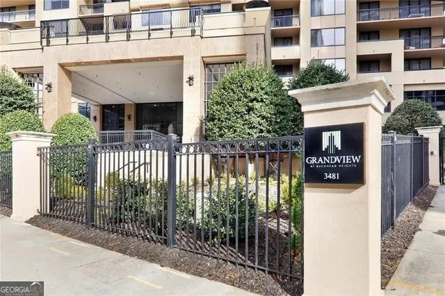 3481 Lakeside DR NE Atlanta, GA 30326