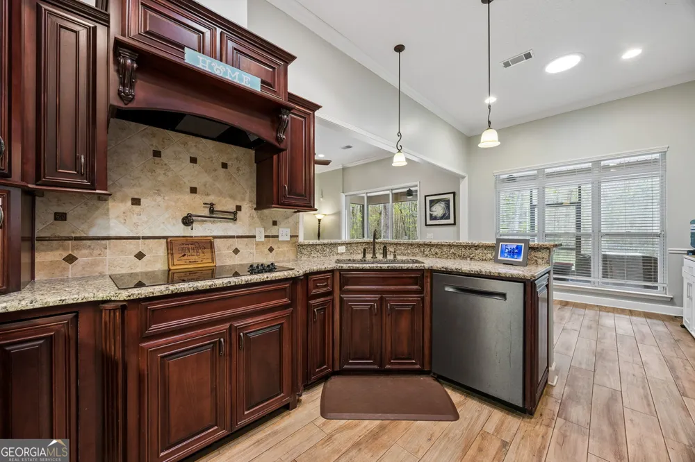 47 Sandy Bottom CT Kingsland, GA 31548