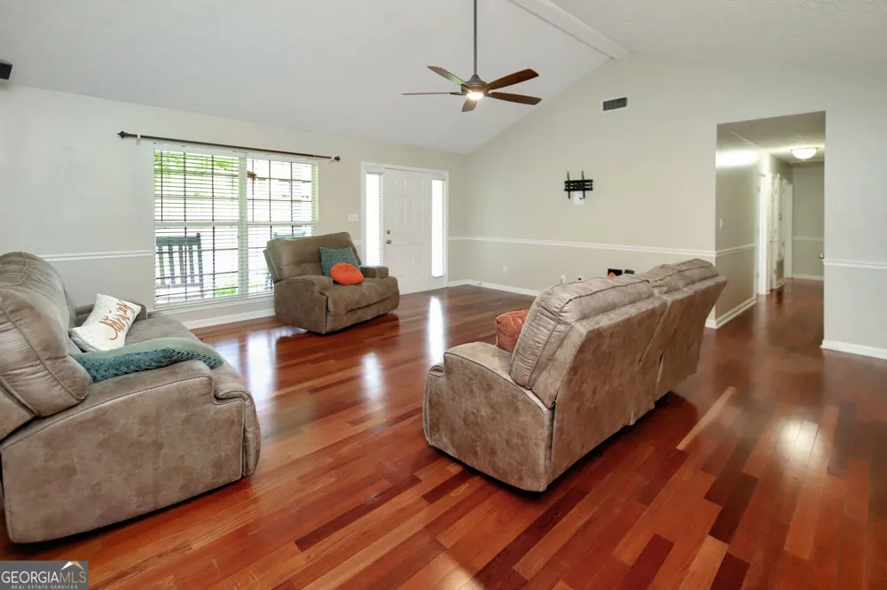1308 63rd AVE SW Lanett, AL 36863
